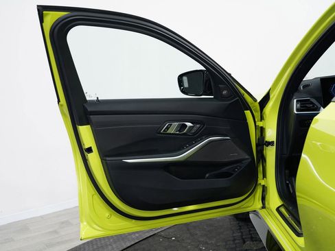 Used 2023 BMW M3 Competition image 10