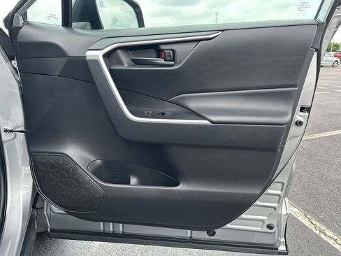 Certified 2024 Toyota RAV4 LE FWD image 10