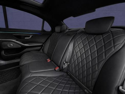 Used 2023 Mercedes-Benz S 580 4MATIC Sedan image 13