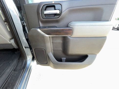 Used 2021 GMC Sierra 1500 SLT AWD/4WD image 37