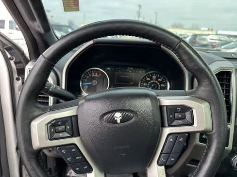 Used 2018 Ford F150 Lariat w/ Equipment Group 502A Luxury image 12