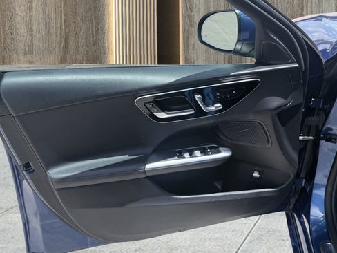 Used 2022 Mercedes-Benz C 300 Sedan w/ Exclusive Trim Package image 19