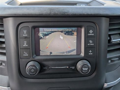 Used 2022 RAM 1500 Big Horn AWD/4WD image 26