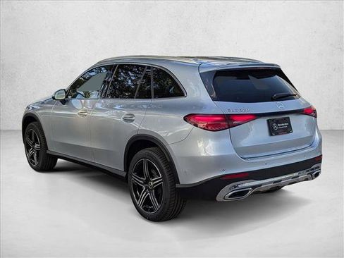Used 2026 Mercedes-Benz GLC 300 image 7
