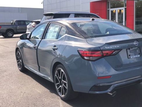 New 2025 Nissan Sentra SR w/ SR Premium Package image 6