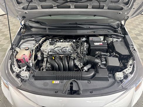 Used 2020 Toyota Corolla LE FWD image 38