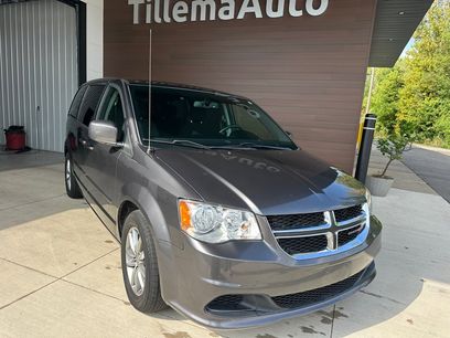 Used 2016 Dodge Grand Caravan SE