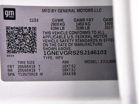 Used 2025 Chevrolet Traverse LT image 13