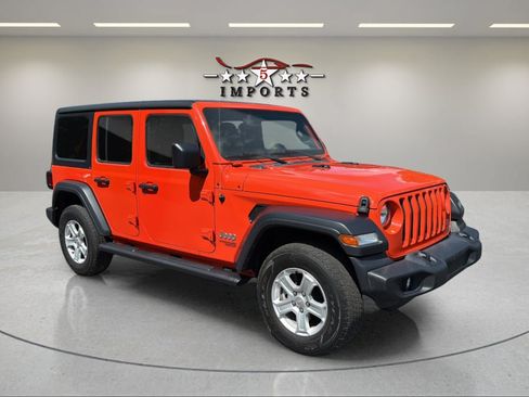 Used 2019 Jeep Wrangler Unlimited Sport S AWD/4WD image 7