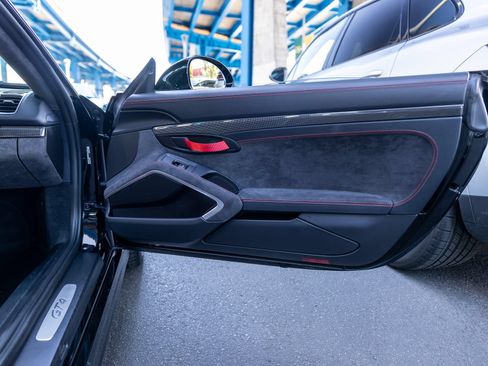 Used 2016 Porsche Cayman GT4 RWD image 45