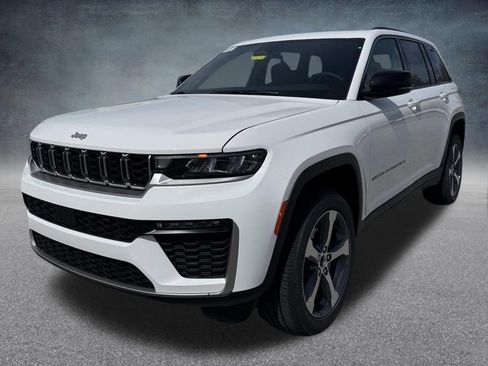 New 2026 Jeep Grand Cherokee Limited AWD/4WD image 1