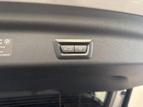 Used 2025 BMW X1 xDrive28i w/ Premium Package image 27