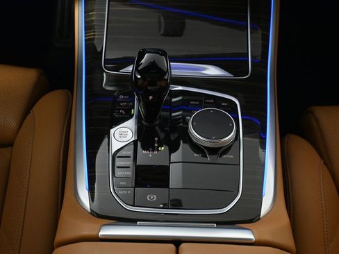 Used 2023 BMW X5 xDrive40i w/ M Sport Package AWD/4WD image 25