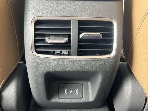 Certified 2025 Hyundai Sonata Limited FWD image 40