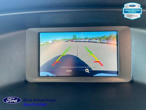 Used 2018 Ford Focus SE FWD image 13