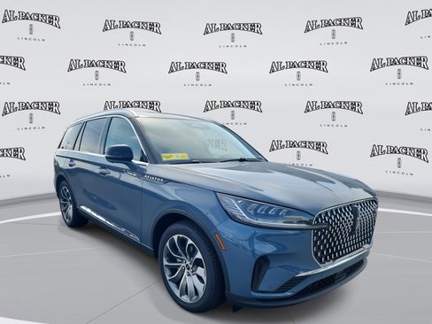 New 2026 Lincoln Aviator Reserve image 7