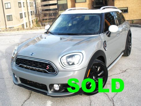 Used 2019 MINI Cooper Countryman S w/ Storage Package image 1