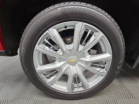 Used 2025 Chevrolet Silverado 1500 High Country AWD/4WD image 52