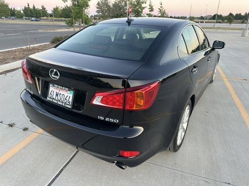 Used 2010 Lexus IS 250 RWD image 8
