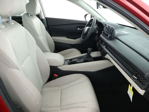 Used 2024 Honda Accord EX image 23