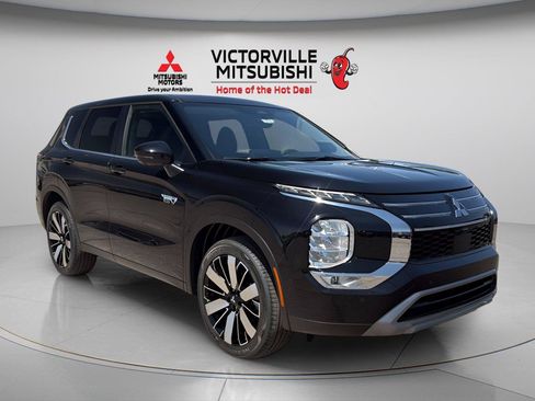 New 2026 Mitsubishi Outlander SE AWD/4WD image 1