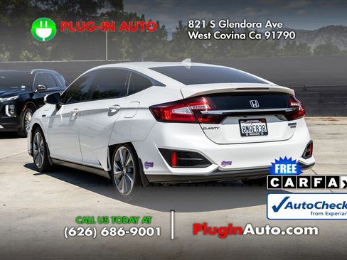 Used 2019 Honda Clarity Touring image 2