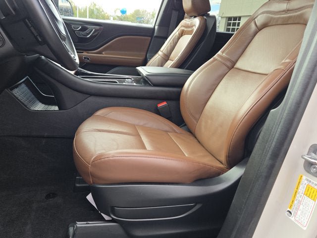 Used 2024 Lincoln Aviator Reserve w/ Elements Package Plus AWD/4WD image 21