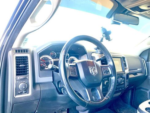 Used 2017 RAM 2500 Big Horn image 12