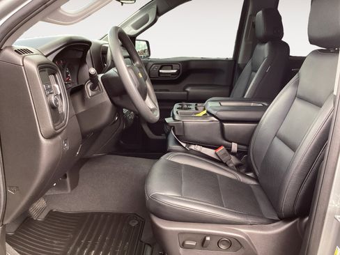 Used 2025 Chevrolet Silverado 1500 Custom w/ LPO, Dark Essentials Package RWD image 23