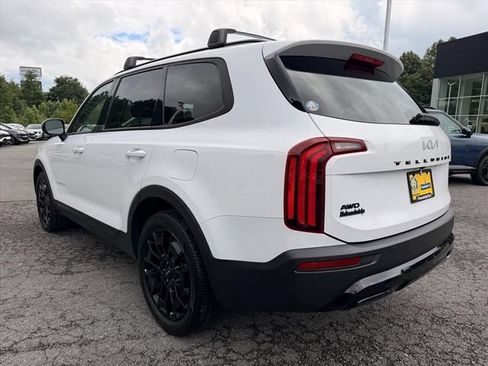 Used 2022 Kia Telluride EX w/ EX Premium Package AWD/4WD image 5