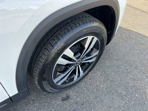 Used 2024 Mercedes-Benz GLA 250 GLA 250 image 24