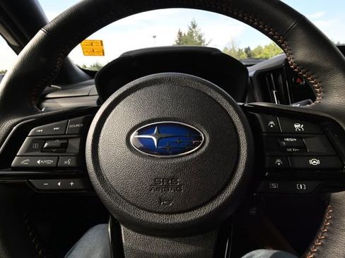 Used 2025 Subaru Forester Touring w/ Popular Package - Touring AWD/4WD image 15