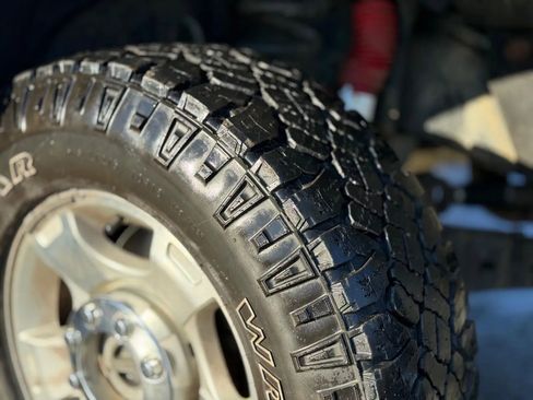 Used 2016 Ford F250 XLT w/ XLT Value Package image 3