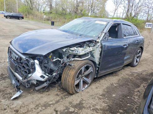 Used 2025 Audi SQ8 Prestige AWD/4WD image 3
