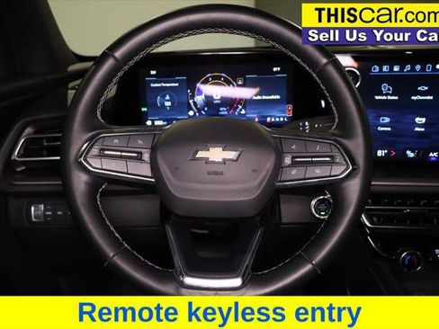 Used 2024 Chevrolet Traverse LS image 11