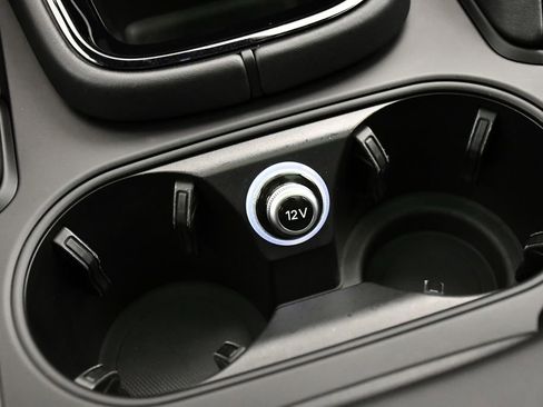 Used 2024 Porsche Cayenne S image 35