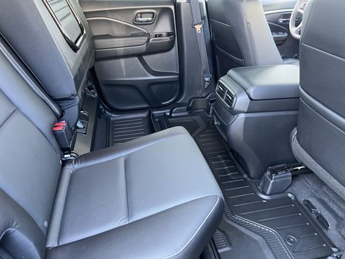 Used 2026 Honda Ridgeline RTL image 17