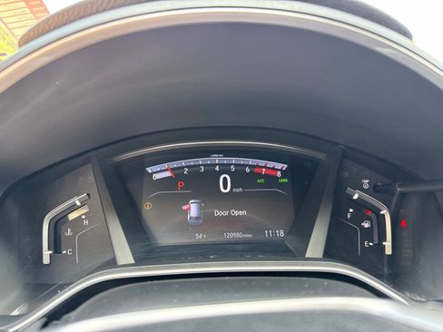 Used 2018 Honda CR-V Touring image 29