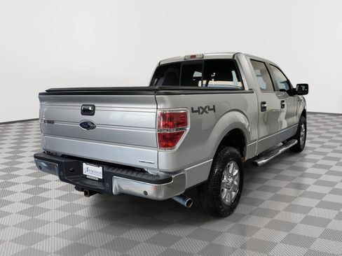 Used 2014 Ford F150 XLT w/ Equipment Group 302A Luxury AWD/4WD image 7