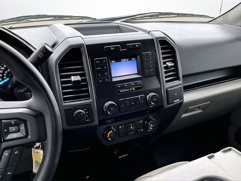 Used 2018 Ford F150 XLT image 10