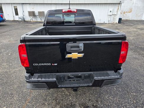 Used 2018 Chevrolet Colorado Z71 AWD/4WD image 6