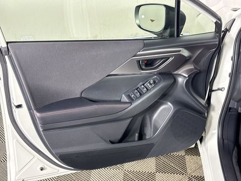 Used 2024 Subaru Impreza 2.0i Sport image 10