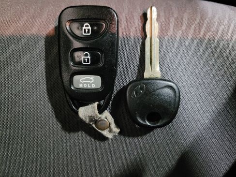 Used 2016 Hyundai Elantra SE FWD image 32