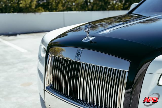 Used 2017 Rolls-Royce Ghost RWD image 30