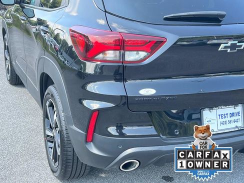 Used 2022 Chevrolet TrailBlazer RS w/ Sun and Liftgate Package image 5