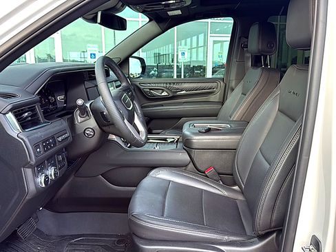 Used 2024 GMC Yukon Denali w/ Max Trailering Package AWD/4WD image 7