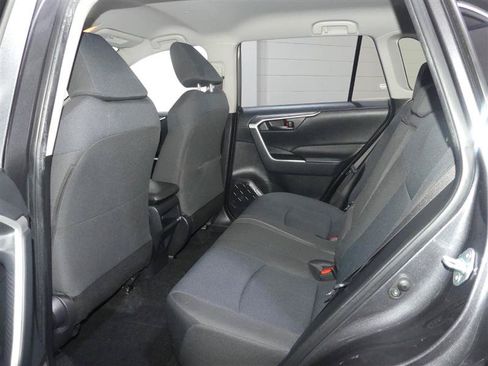 Used 2020 Toyota RAV4 LE w/ All Weather Liner Package AWD/4WD image 26