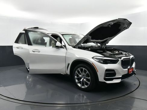 Used 2022 BMW X5 sDrive40i w/ Premium Package image 41