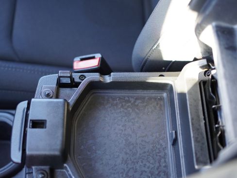 Used 2022 Jeep Gladiator Willys image 43