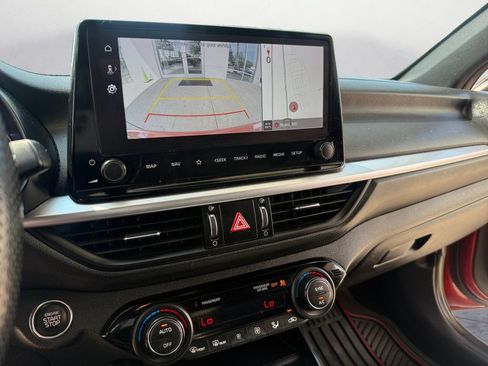 Used 2023 Kia Forte GT-Line w/ GT-Line Technology Package FWD image 17